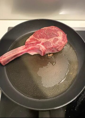 Australian tomahawk steak, approximately 1.2 kg photo review